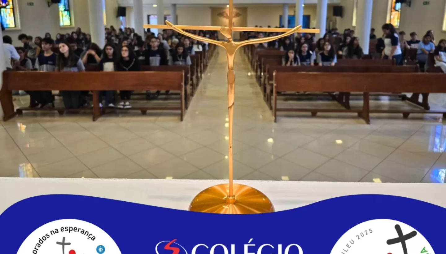 A primeira missa do ano para os alunos do FII e Médio