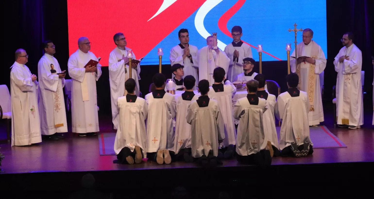 Diretores, coordenadores e professores do Colégio Dom Bosco participam do Congresso Salesiano de Educadores