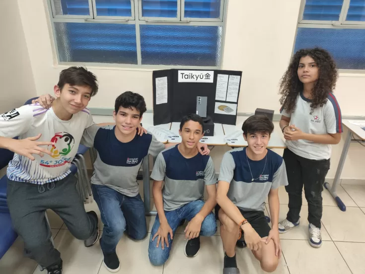 Da ideia ao protótipo: alunos criam soluções tecnológicas e sustentáveis na 4ª Expophone